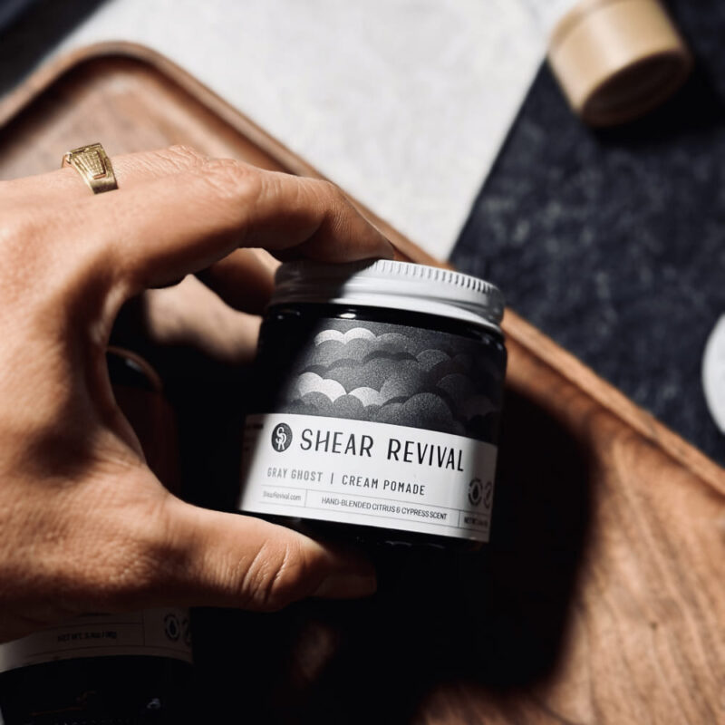 Sáp vuốt tóc không paraben Shear Revival Gray Ghost Cream Pomade